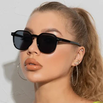 Retro Rodada do Prego Pequeno Quadro Mulheres de Óculos de sol de Meninas Sunnies Moda de Óculos de Sombras para Mulheres UV400 Oculos De Sol Gafas Masculino
